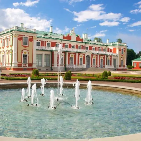 Апартаменты Retro Chic In Kadriorg *
